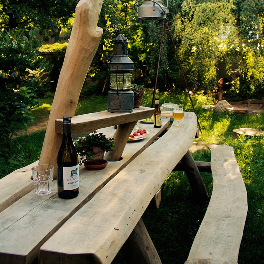 natuurlijke picknicktafel